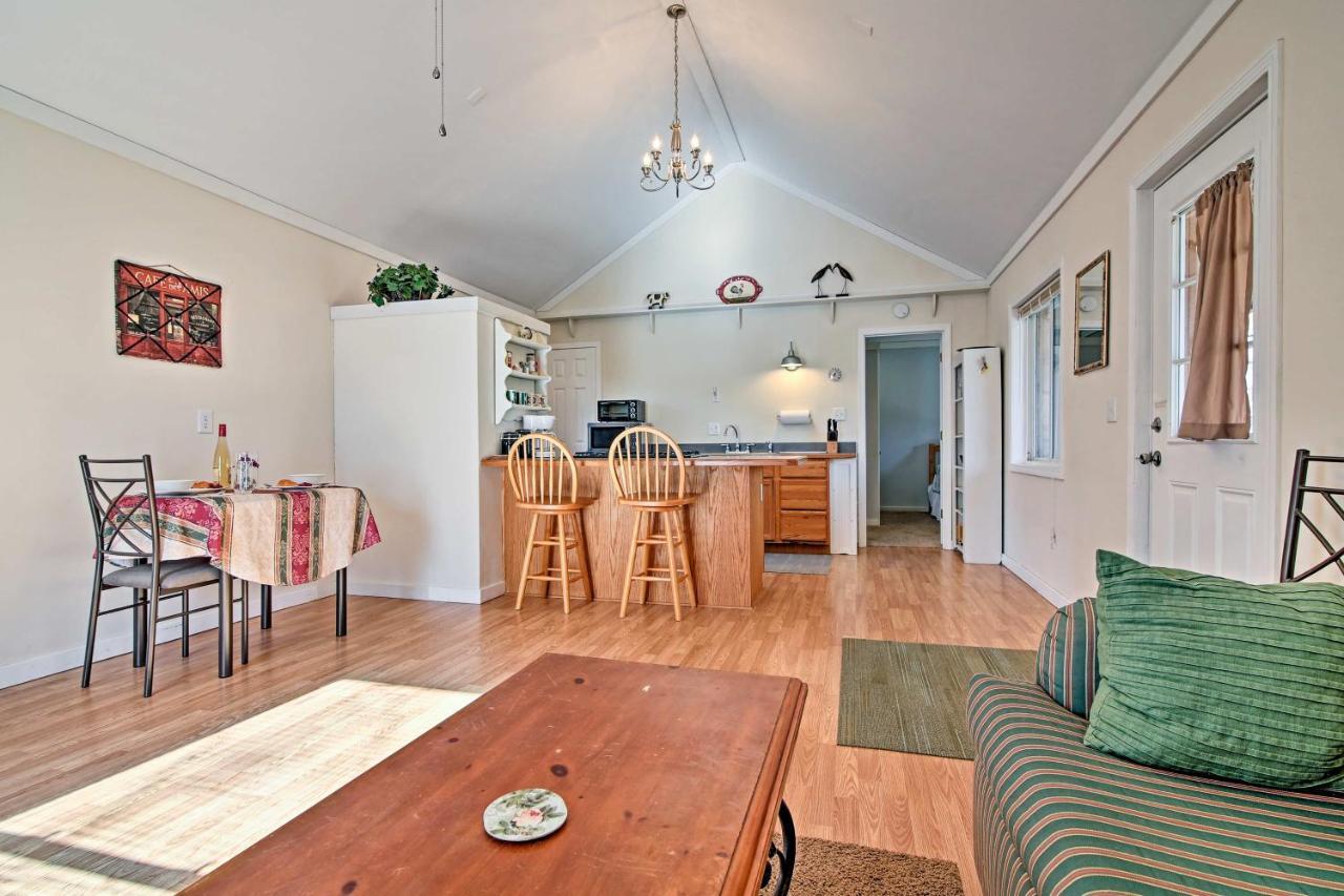 Cozy The Woodshop Cabin With Deck And Forest Views! Robbinsville Εξωτερικό φωτογραφία